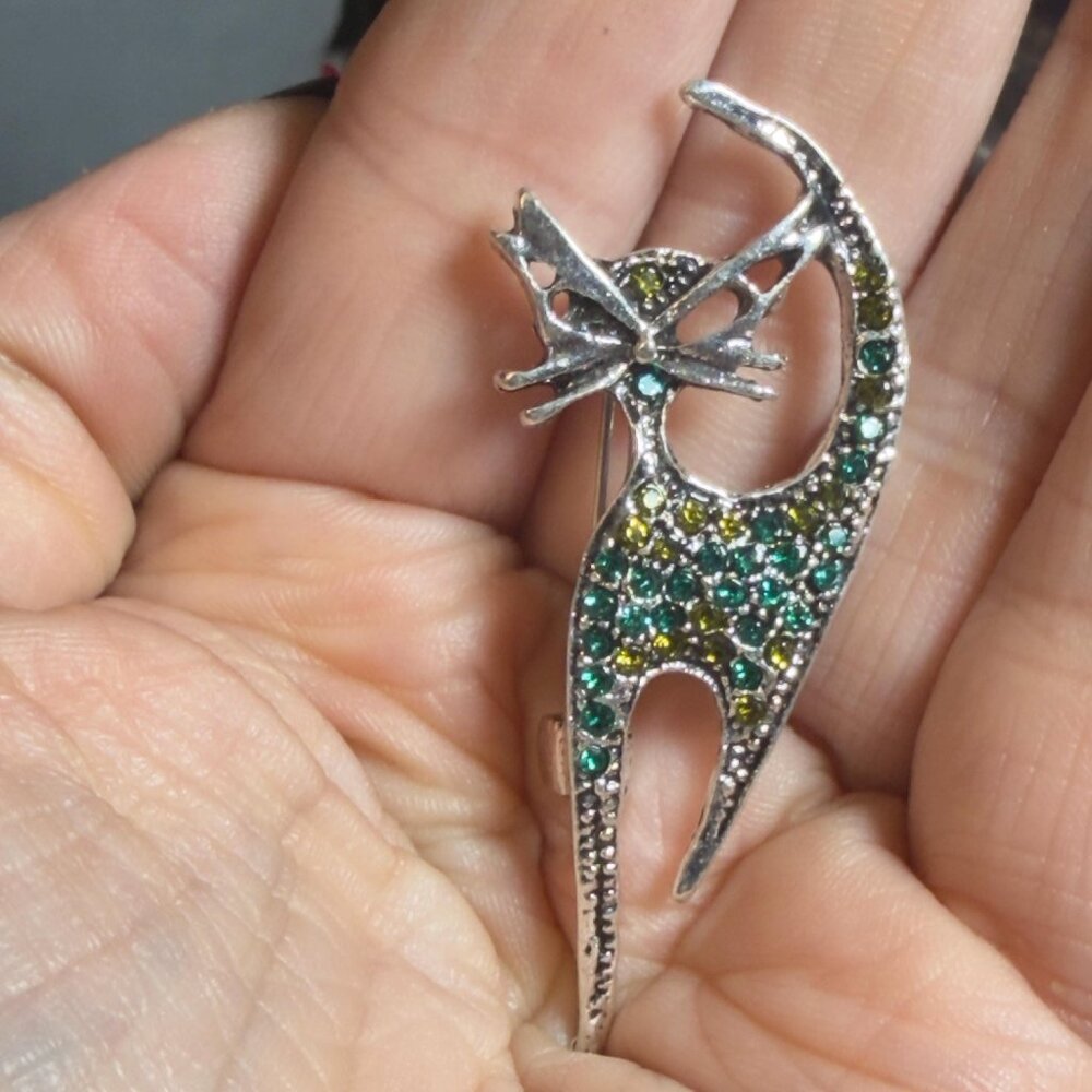 Cat Brooch Green Rhinestone Silver Tone Figural Pin 2.25 Inch